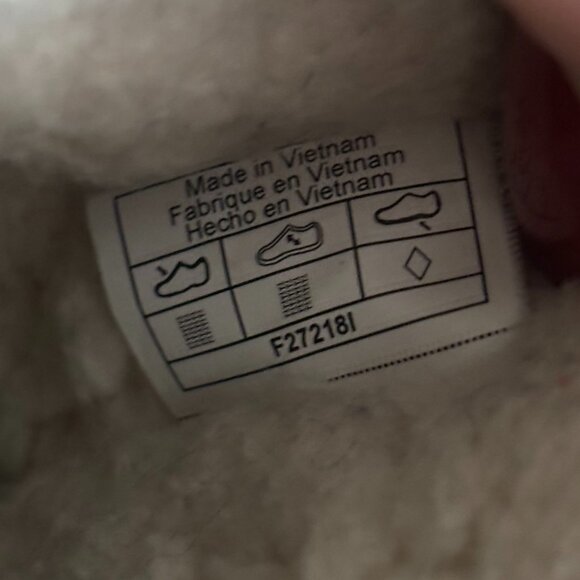 Cozy Warm Sanuk Black Quilted Flats | Puffer Shoes - Picture 8 of 10